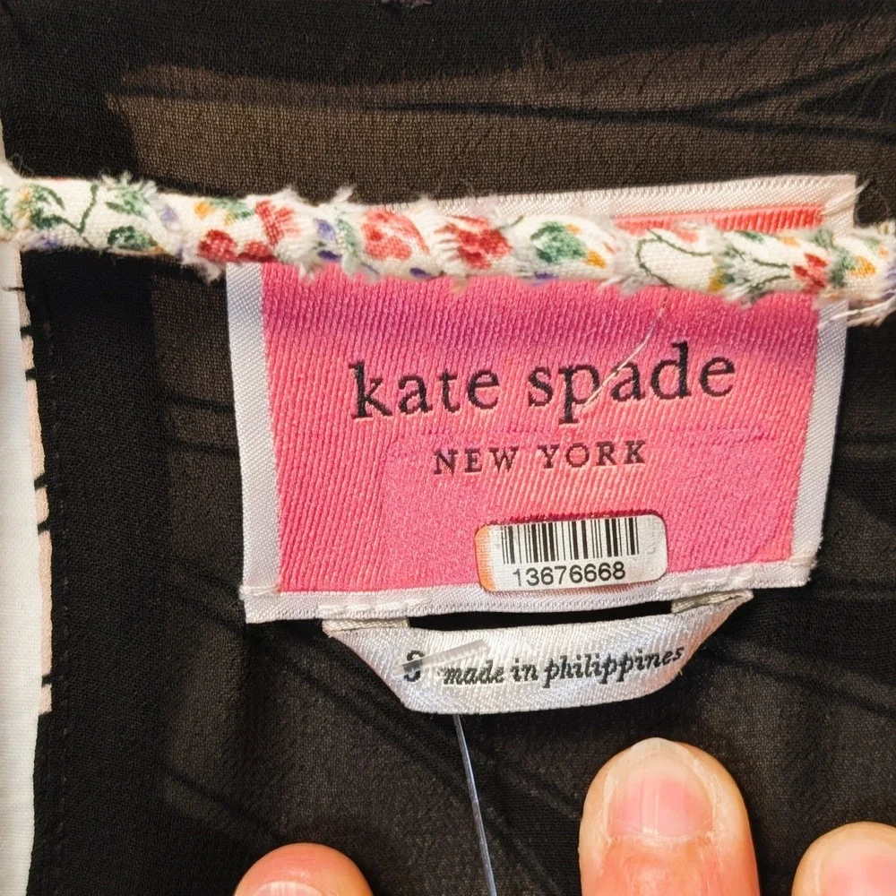 Kate Spade New York Falling Flower Jumpsuit Black Flowy Smocked Size 8 Flutter - Picture 3 of 10
